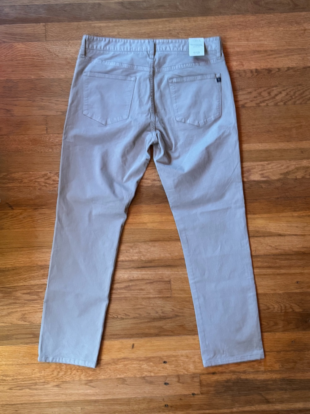 7 Diamonds Clifton slim/straight pants SZ Mens 33/30. NWT!